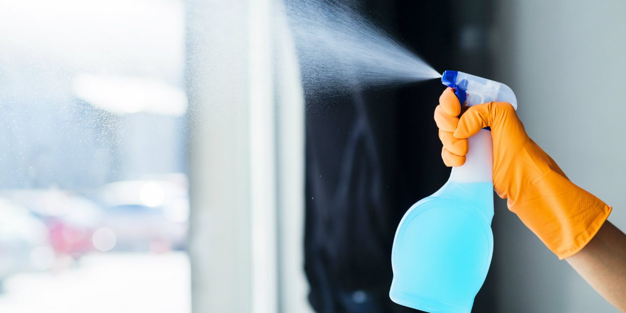 شركة تنظيف الستائر بالبخار أم القيوين